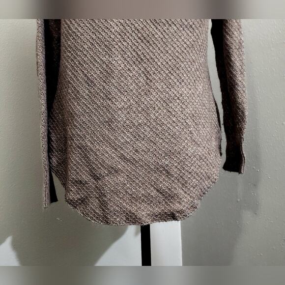 American Eagle Outfitter brown light knit long sleeve Cardigan size small - Picture 10 of 13